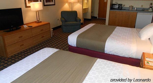 Hotel Americinn By Wyndham Minneapolis 2*