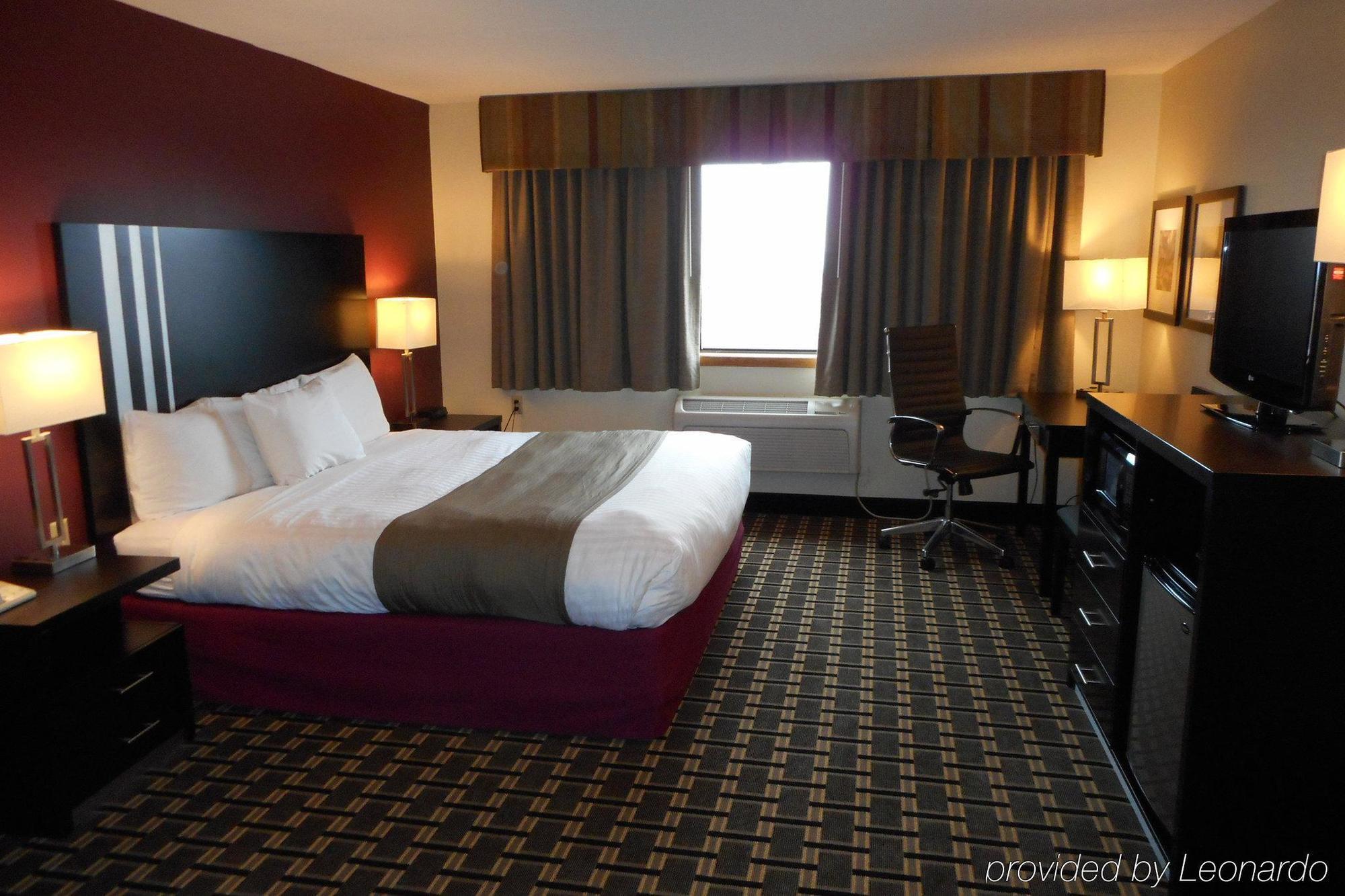 Americinn By Wyndham Minneapolis Hotel